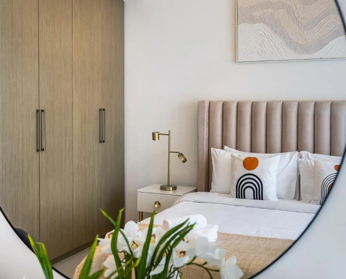 Exclusive 4 Bedroom Apartment I Burj Khalifa And Fountain Views I Free Wi-Fi, Pool, Gym & Parking I By Meerak Dubai