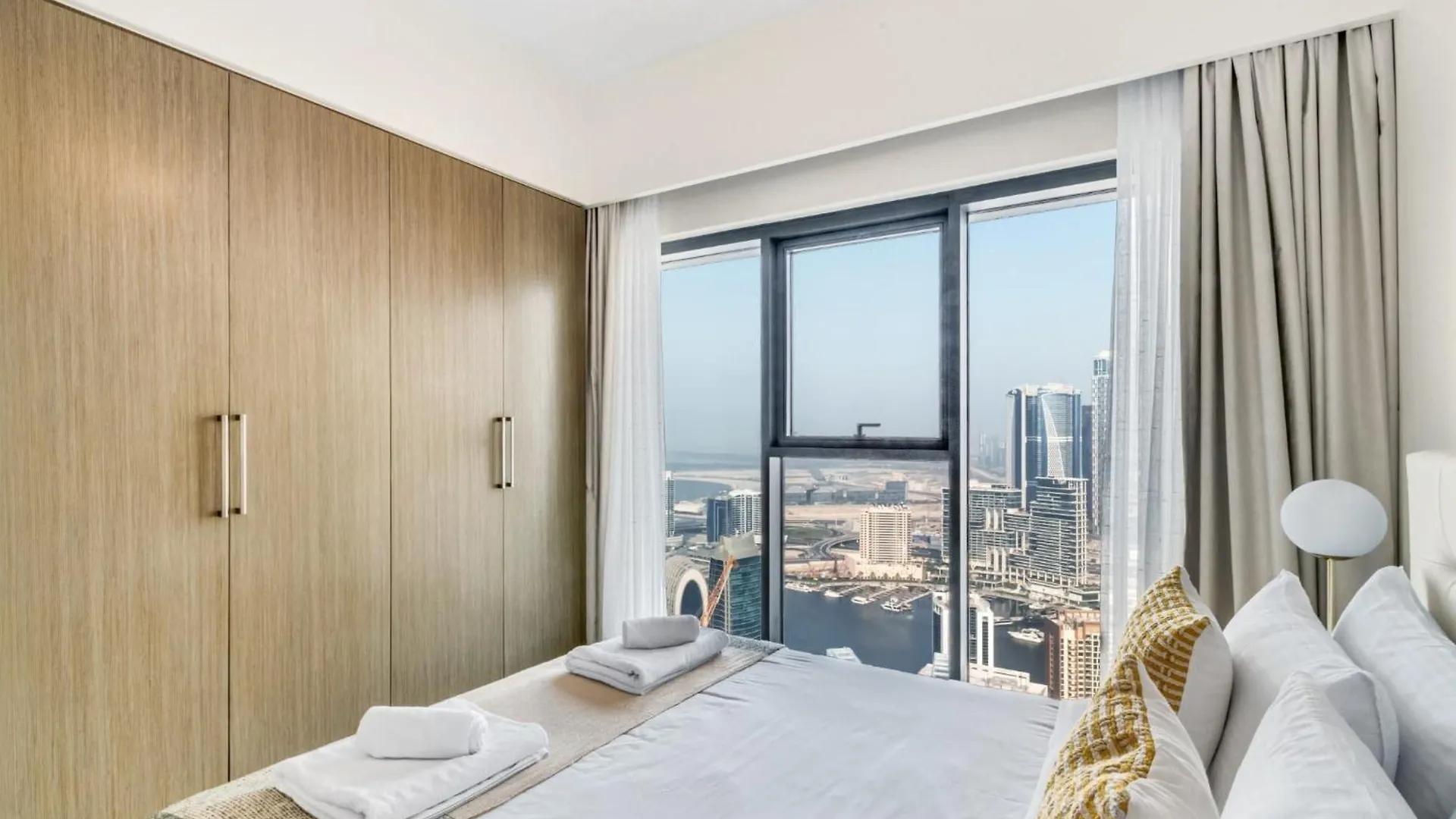 Exclusive 4 Bedroom Apartment I Burj Khalifa And Fountain Views I Free Wi-Fi, Pool, Gym & Parking I By Meerak Dubai